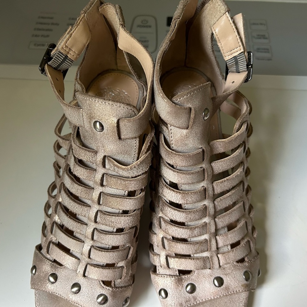 Stylish Beige Metallic Gladiator Sandals